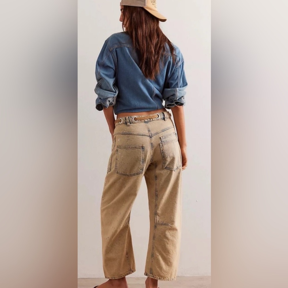 Free People, We the Free
Moxie Barrel Jeans, 
washed, never worn 
size 26
Cowby - Picture 4 of 10